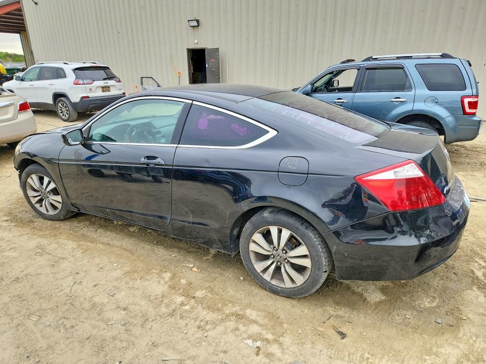 2009 HONDA ACCORD LX — Фото 2 из 13