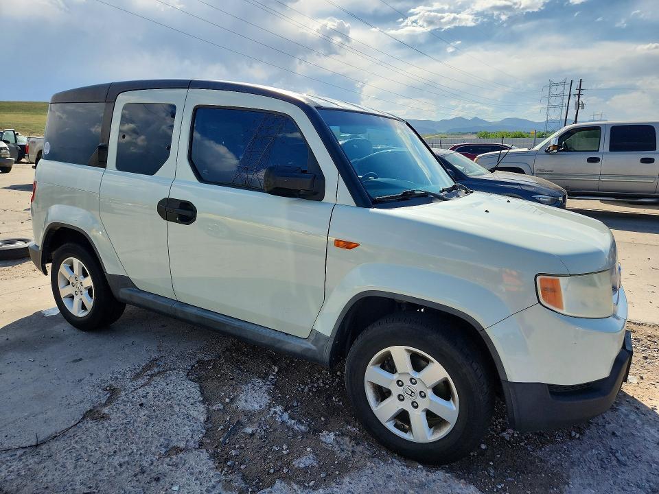 5J6YH28749L003014 2009 HONDA ELEMENT photo no. 4