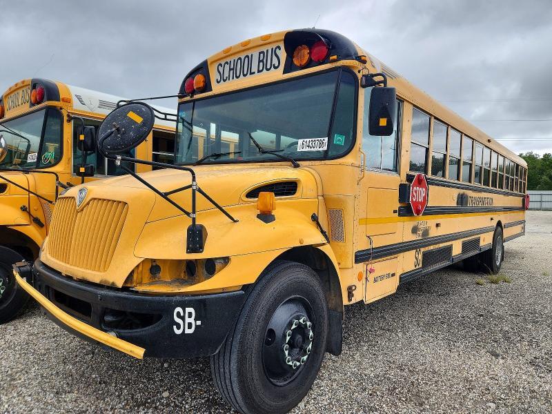 2009 IC CORPORATION CE SERIES SCHOOL - SCHOOL BUS — Фото 2 из 10