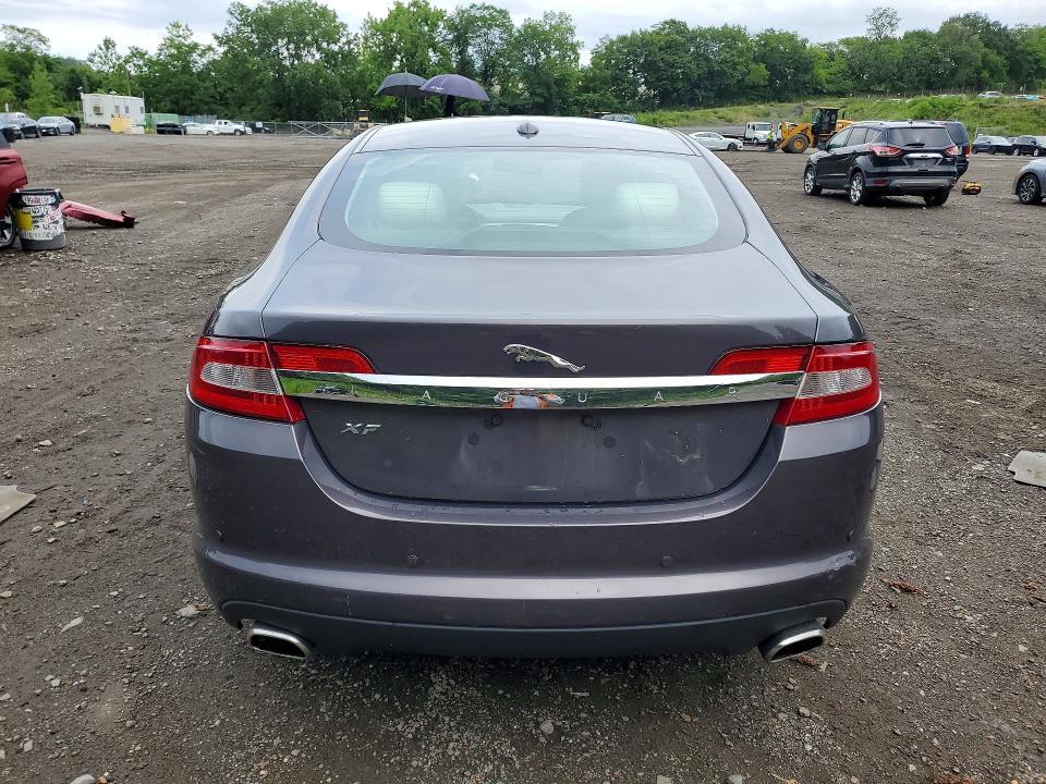 2009 JAGUAR XF PREMIUM LUXURY — Фото 6 из 12