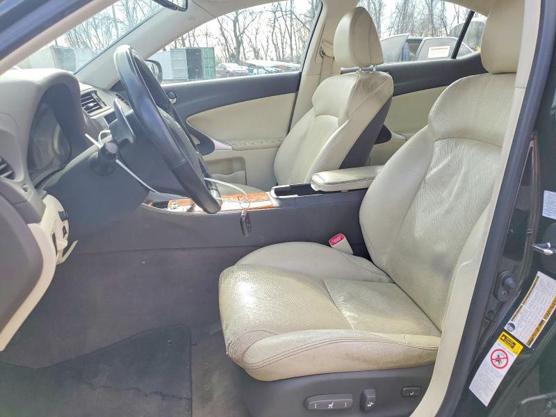 2009 LEXUS IS 350 — Фото 7 из 12