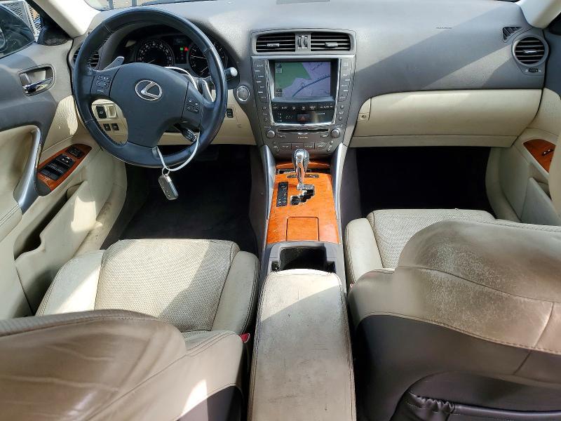 2009 LEXUS IS 350 — Фото 8 из 12