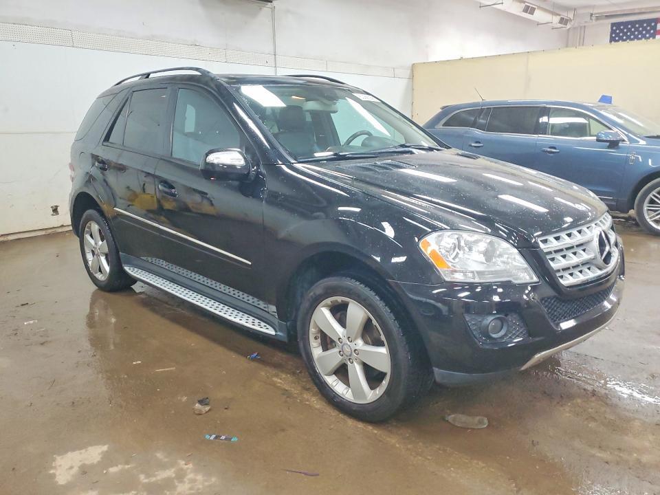 2009 MERCEDES-BENZ ML 350 — Фото 4 из 13