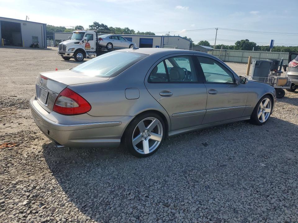 2009 MERCEDES-BENZ E 350 — Фото 3 из 12
