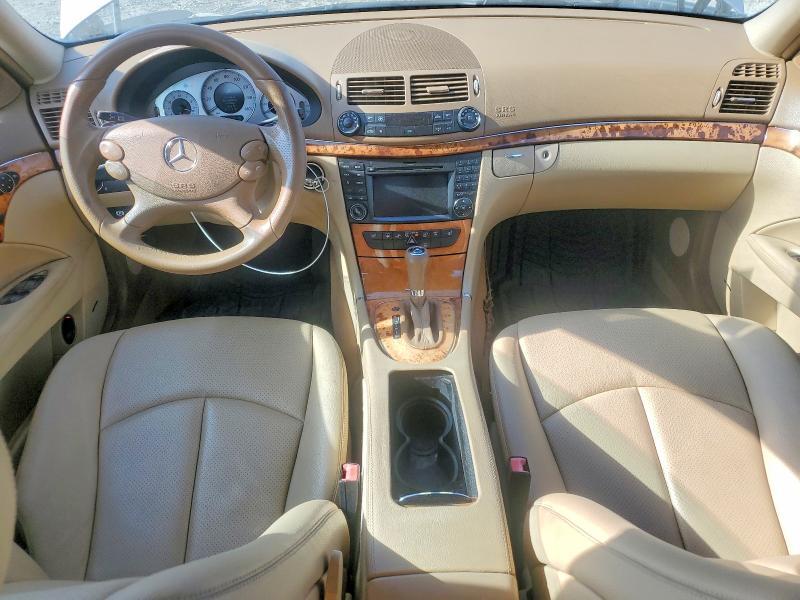 2009 MERCEDES-BENZ E 350 — Фото 8 из 12