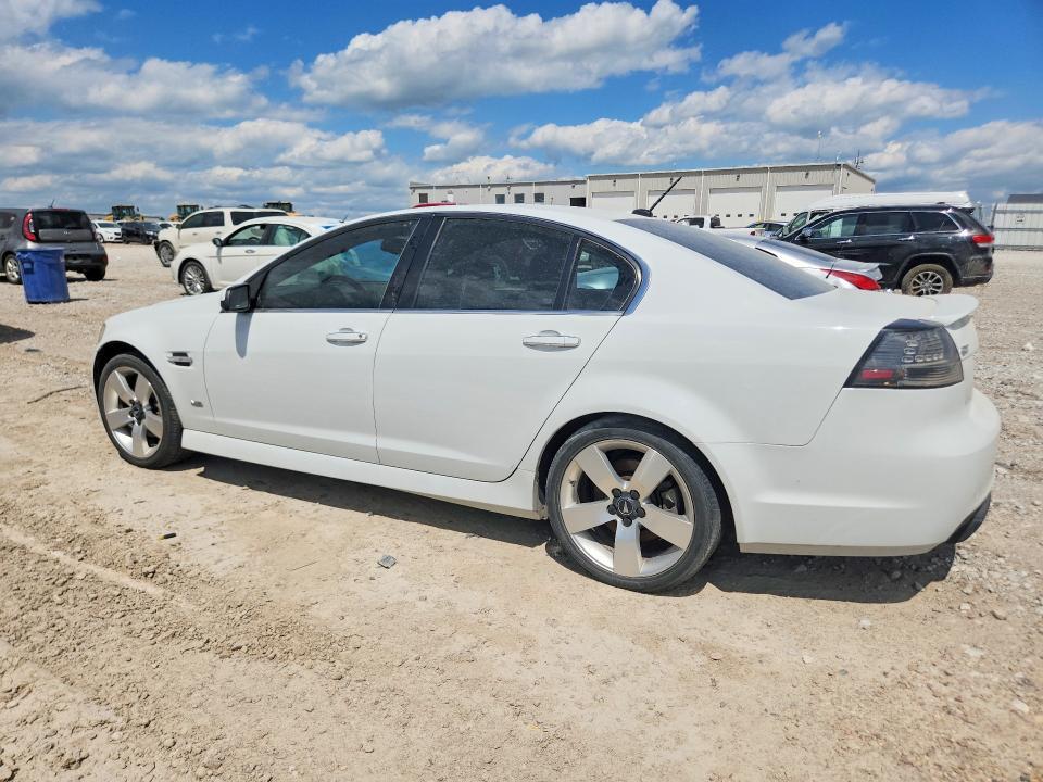 6G2EC57Y49L212988 2009 PONTIAC G8 photo no. 2