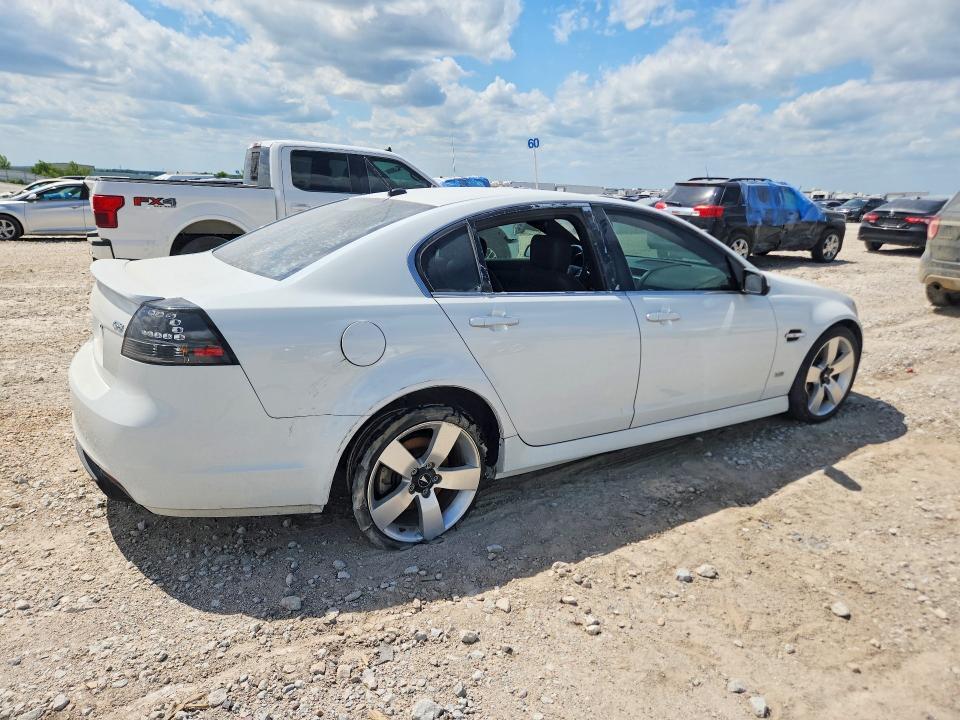 6G2EC57Y49L212988 2009 PONTIAC G8 photo no. 3