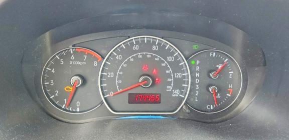 2009 SUZUKI SX4 SPORT — Фото 9 из 13