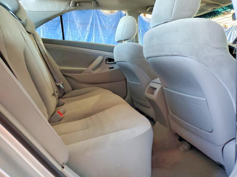 2009 TOYOTA CAMRY LE — Фото 10 из 12