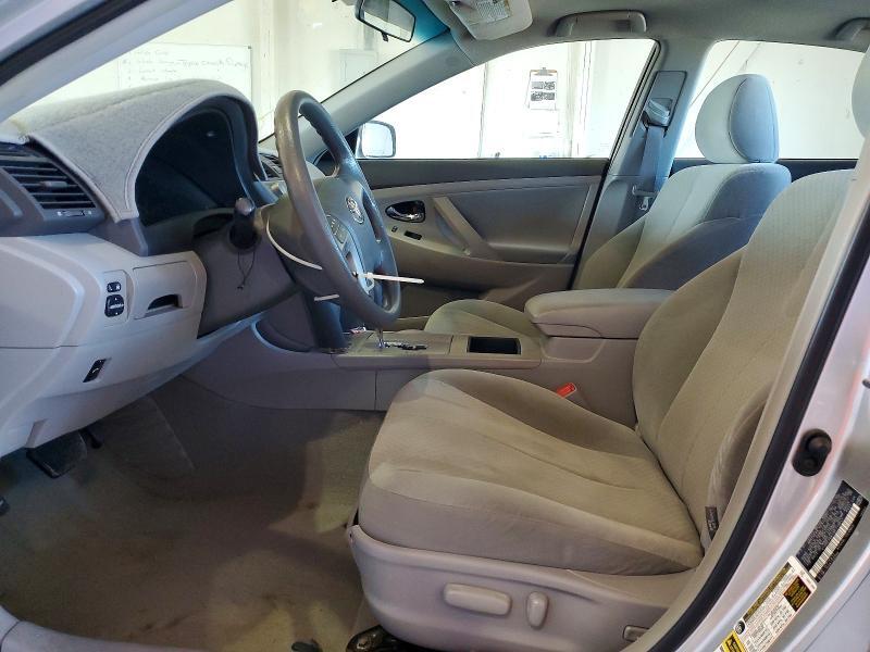 2009 TOYOTA CAMRY LE — Фото 7 из 12