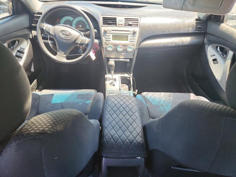 2009 TOYOTA CAMRY SE — Фото 8 из 12