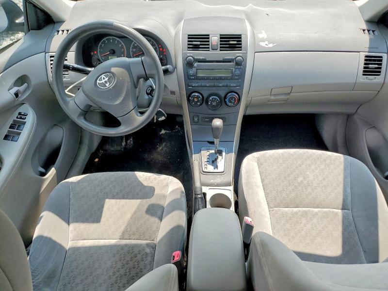 2009 TOYOTA COROLLA LE — Фото 8 из 12