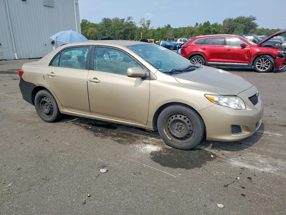2009 TOYOTA COROLLA XLE — Фото 4 из 12