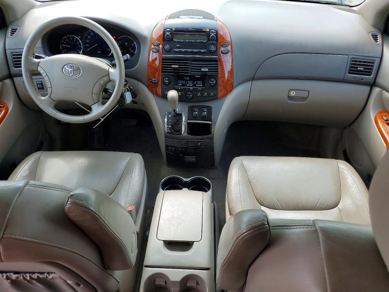 2009 TOYOTA SIENNA XLE — Фото 8 из 13