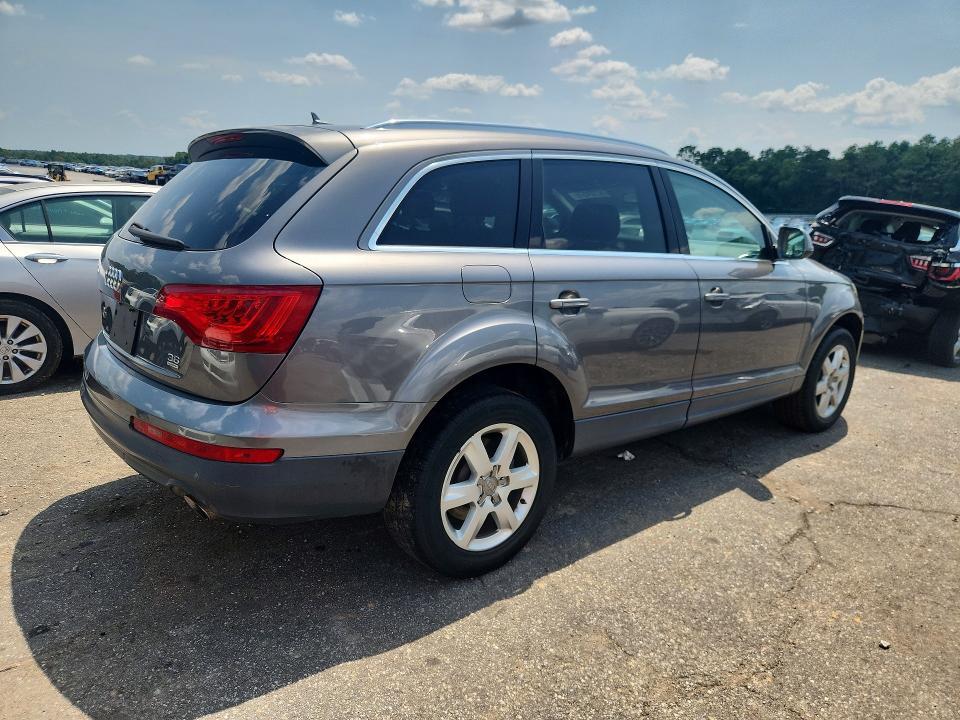 WA1LYAFE8AD000721 2010 AUDI Q7 photo no. 3