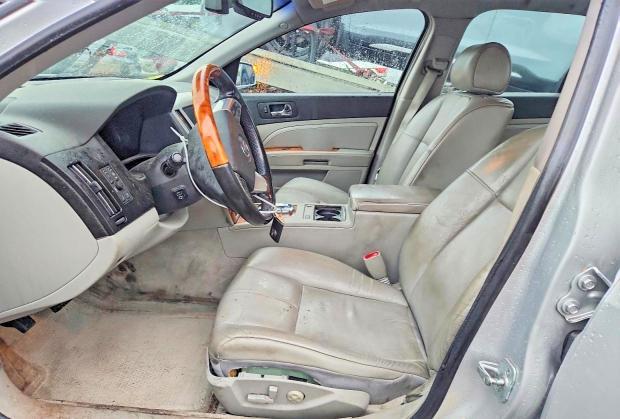 2010 CADILLAC STS — Фото 7 из 12