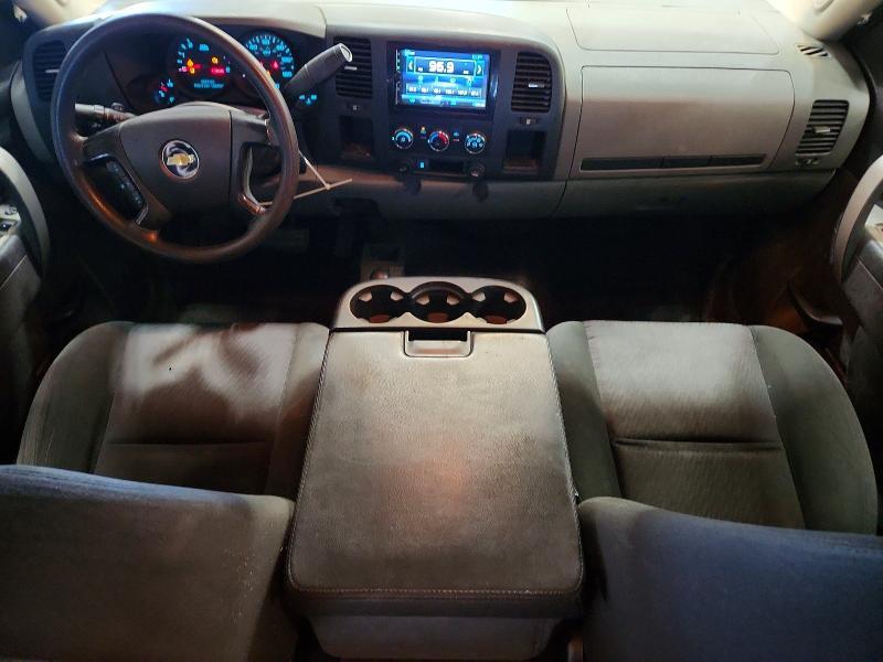2010 CHEVROLET SILVERADO K1500 LS — Фото 8 из 12