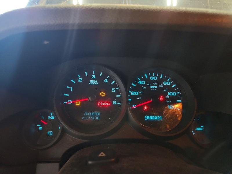2010 CHEVROLET SILVERADO K1500 LS — Фото 9 из 12