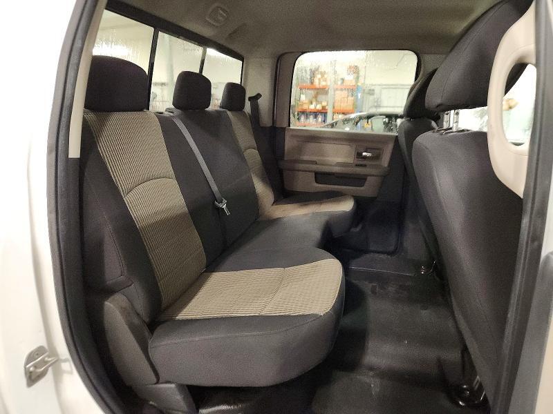 2010 DODGE RAM 2500 — Фото 10 из 12