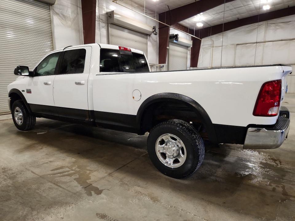 2010 DODGE RAM 2500 — Фото 2 из 12