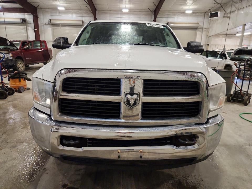 2010 DODGE RAM 2500 — Фото 5 из 12