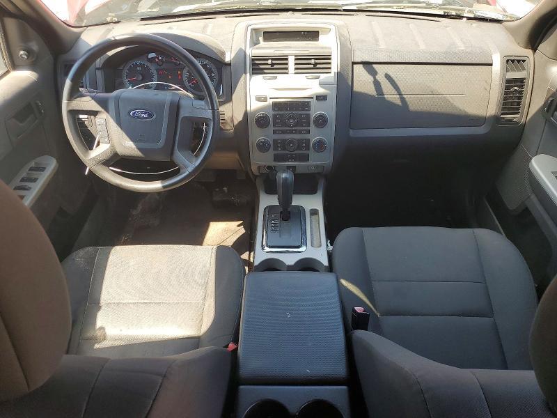 1FMCU9DG9AKD03471 2010 FORD ESCAPE photo no. 8