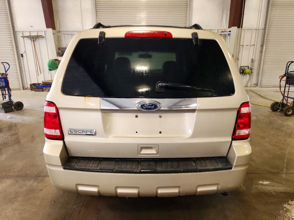 2010 FORD ESCAPE — Фото 6 из 13