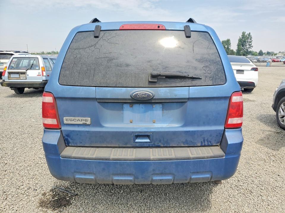 2010 FORD ESCAPE XLT — Фото 6 из 13