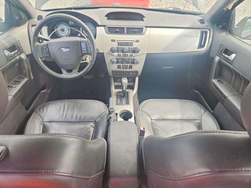 1FAHP3GN8AW287061 2010 FORD FOCUS photo no. 8