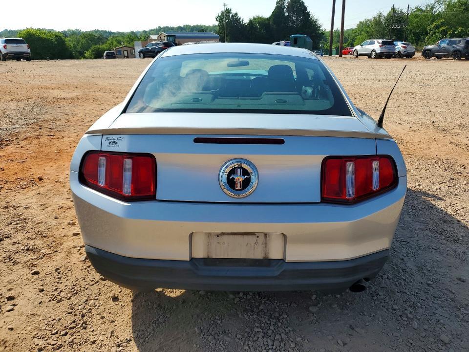 2010 FORD MUSTANG — Фото 6 из 12