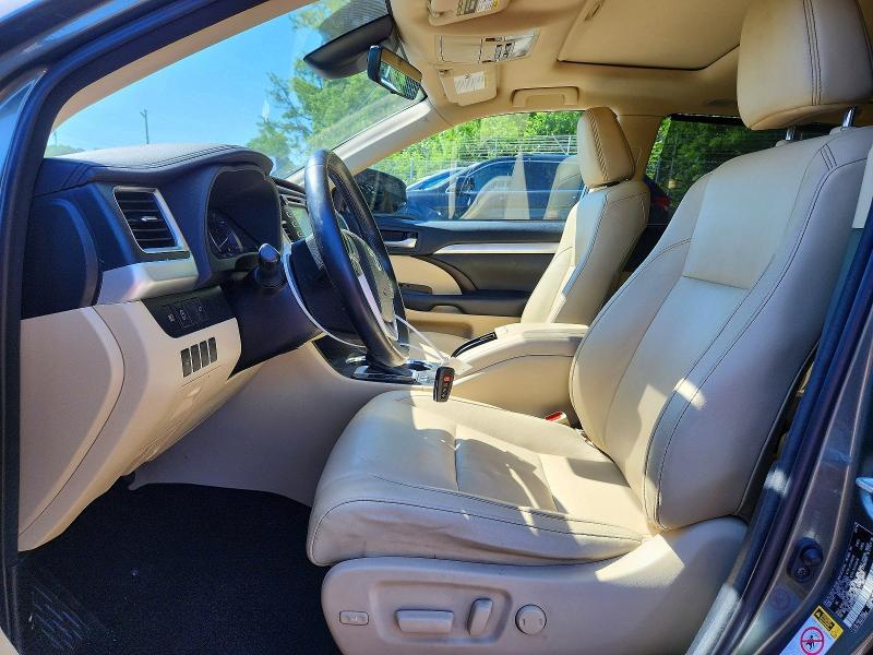 2018 TOYOTA HIGHLANDER XLE — Фото 7 из 13