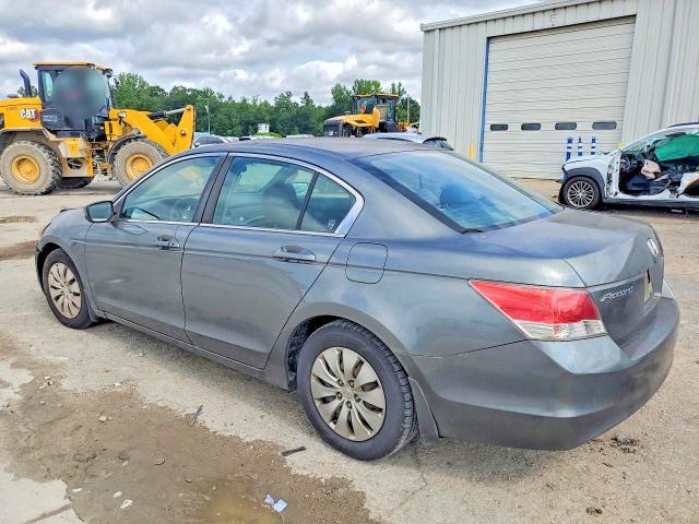 1HGCP2F39AA035400 2010 HONDA ACCORD photo no. 2