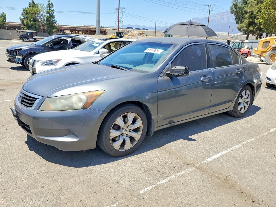 1HGCP2F84AA048017 2010 HONDA ACCORD photo no. 1
