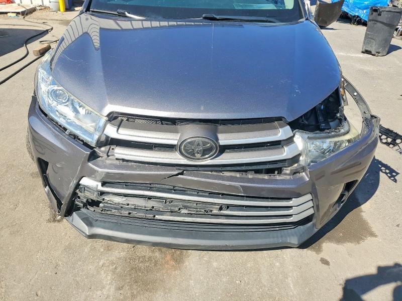 2018 TOYOTA HIGHLANDER LE — Фото 12 из 14