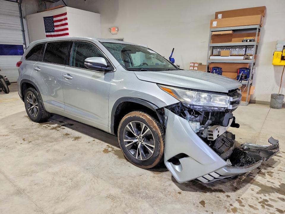 2018 TOYOTA HIGHLANDER LE — Фото 4 из 13