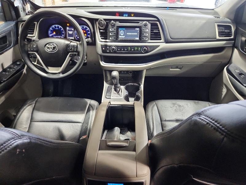 2018 TOYOTA HIGHLANDER LE — Фото 8 из 13