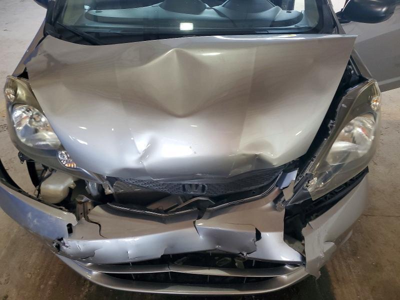 2010 HONDA FIT — Фото 11 из 12