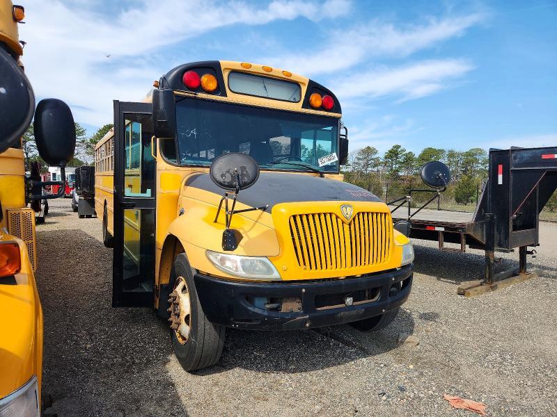 2010 IC CORPORATION CE SERIES SCHOOL - SCHOOL BUS