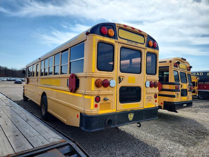 2010 IC CORPORATION CE SERIES SCHOOL - SCHOOL BUS — Фото 3 из 10