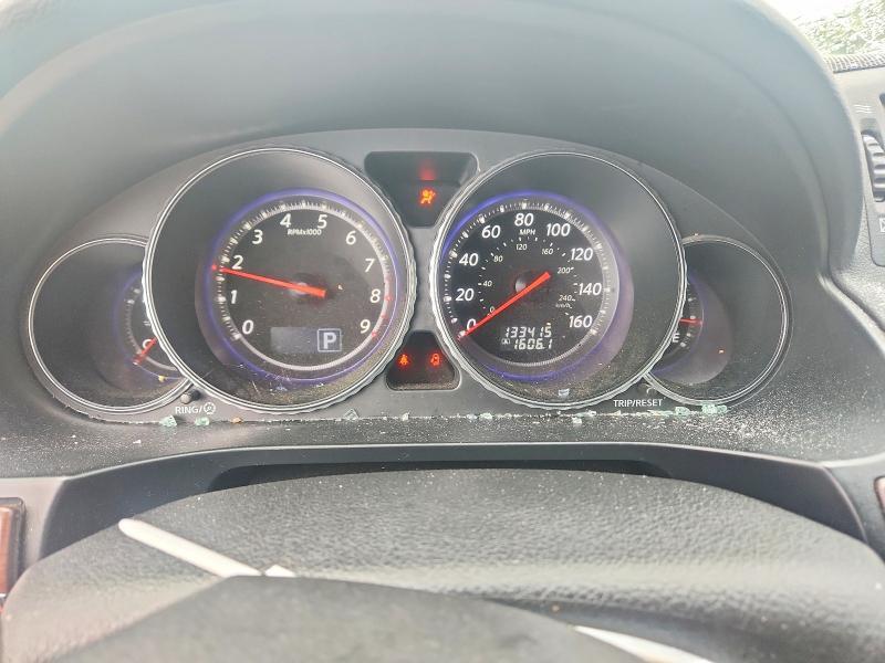 2010 INFINITI M35 X — Фото 9 из 12