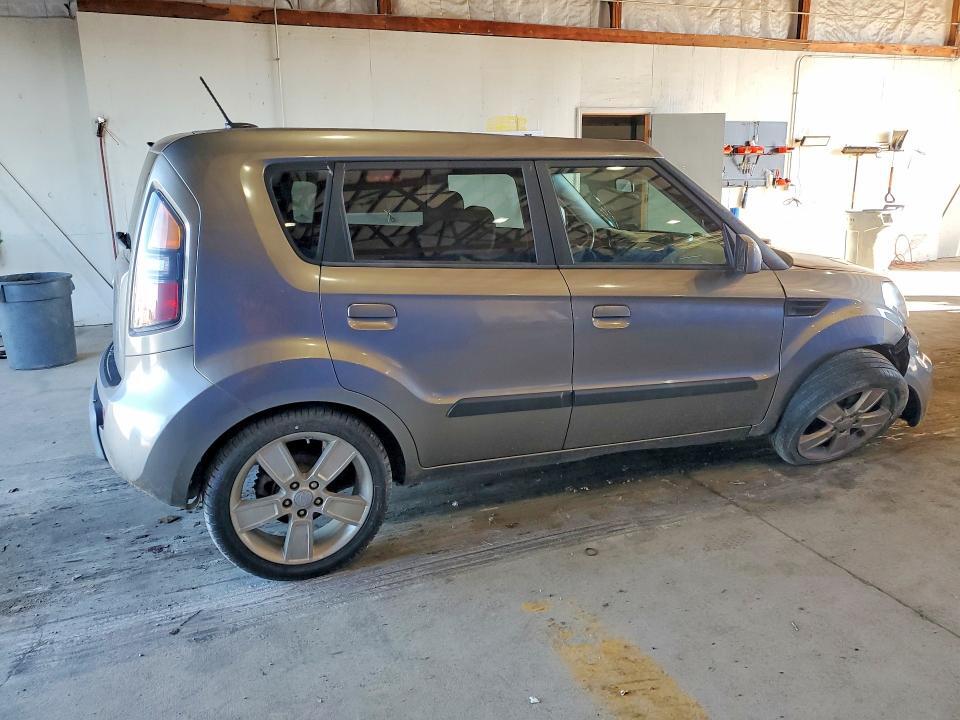 2010 KIA SOUL + — Фото 3 из 12