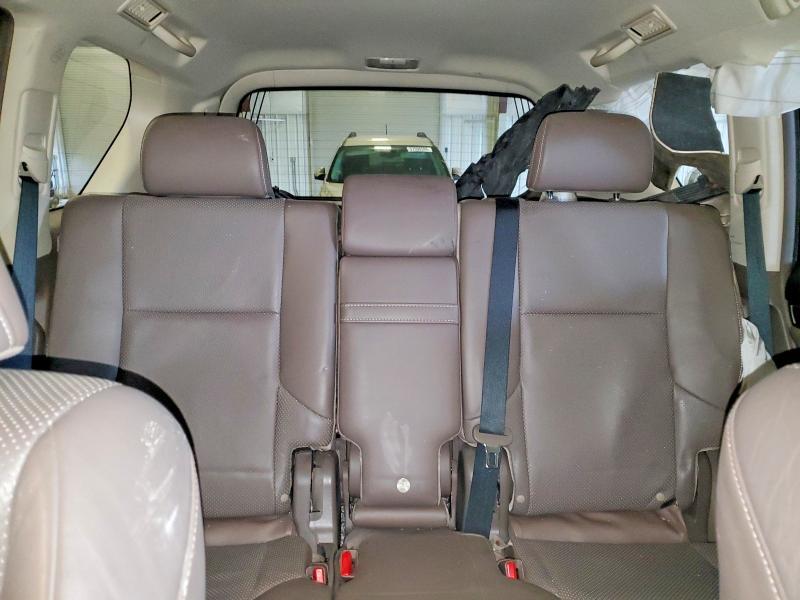2010 LEXUS GX 460 — Фото 10 из 13
