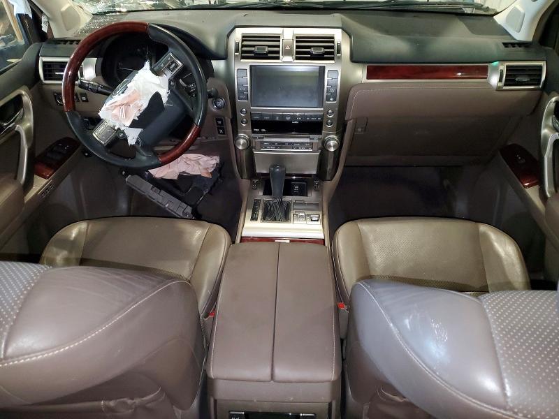2010 LEXUS GX 460 — Фото 8 из 13