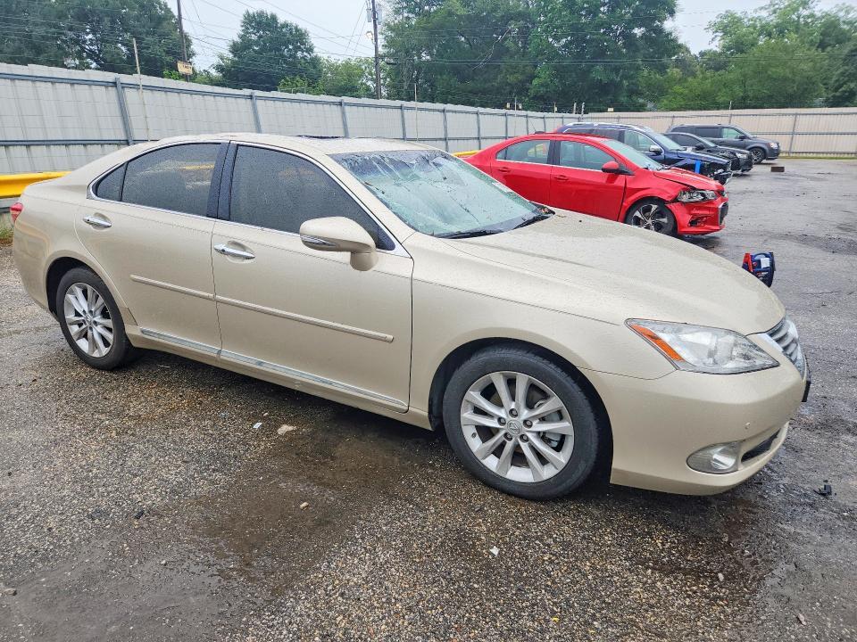 2010 LEXUS ES 350 — Фото 4 из 12