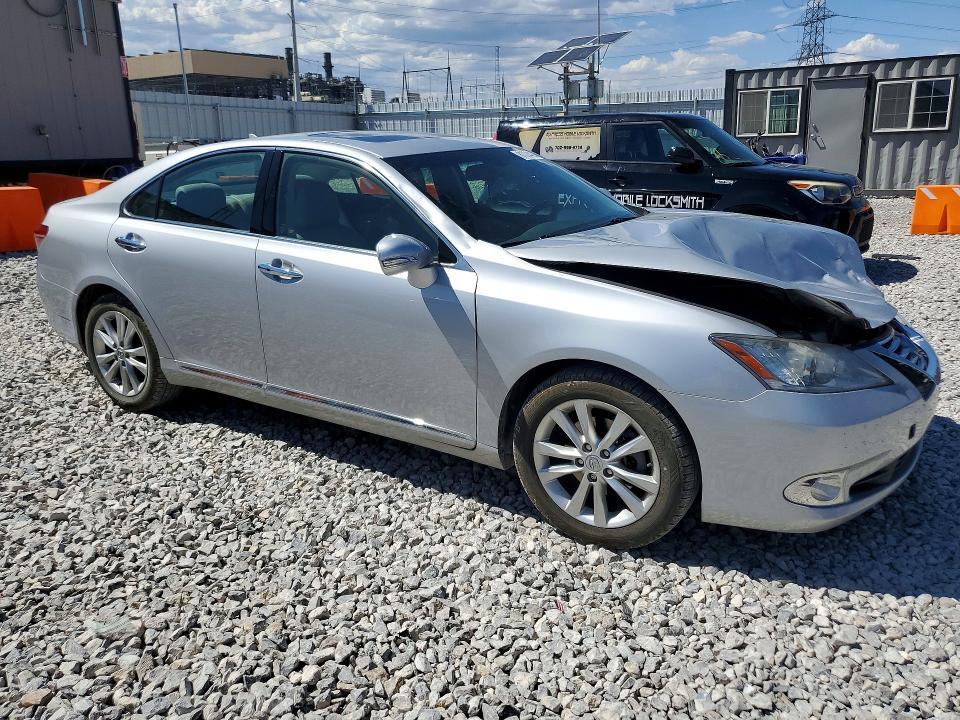 2010 LEXUS ES 350 — Фото 4 из 12