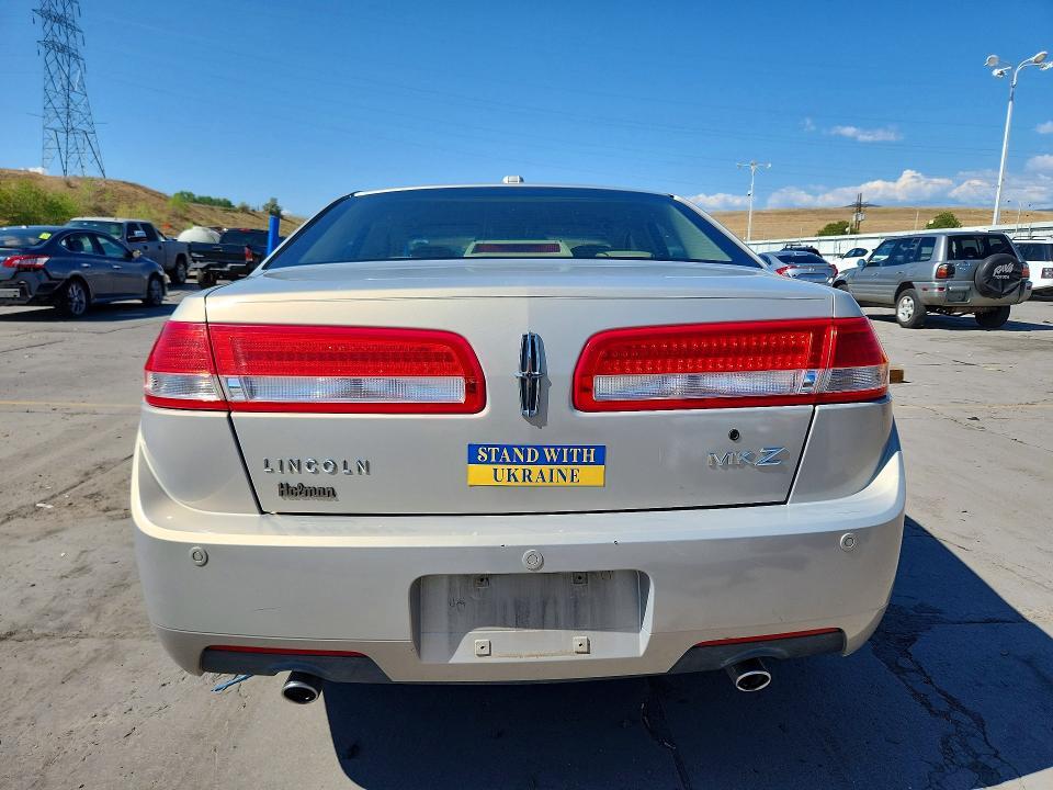 2010 LINCOLN MKZ — Фото 6 из 12