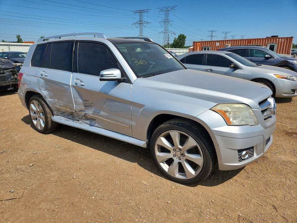 WDCGG8HB3AF263302 2010 MERCEDES-BENZ GLK photo no. 4