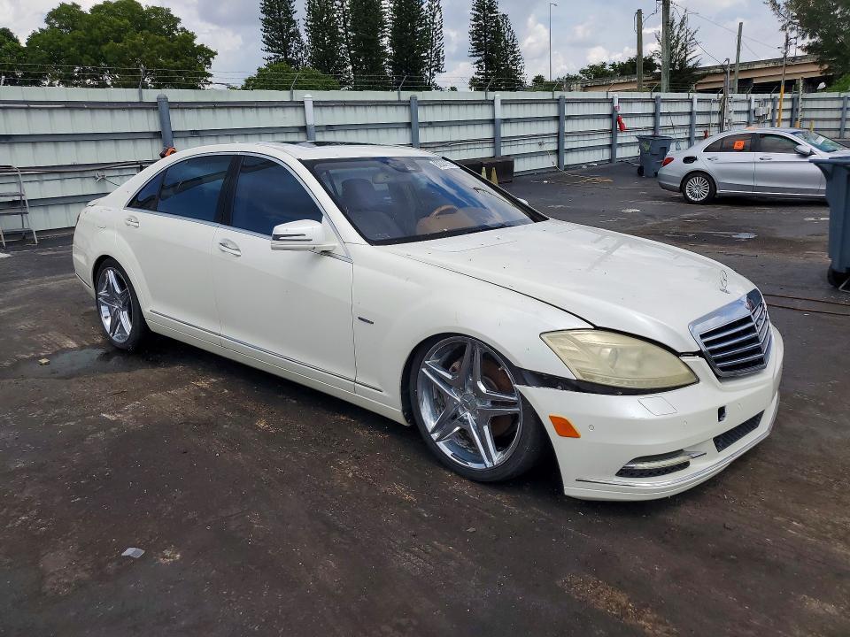 2010 MERCEDES-BENZ S 400 — Фото 4 из 12
