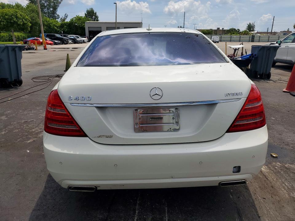 2010 MERCEDES-BENZ S 400 — Фото 6 из 12