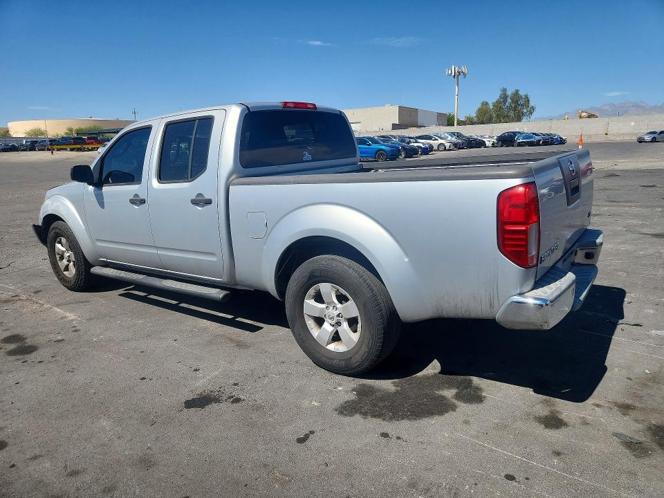 2010 NISSAN FRONTIER SE V6 — Фото 2 из 12